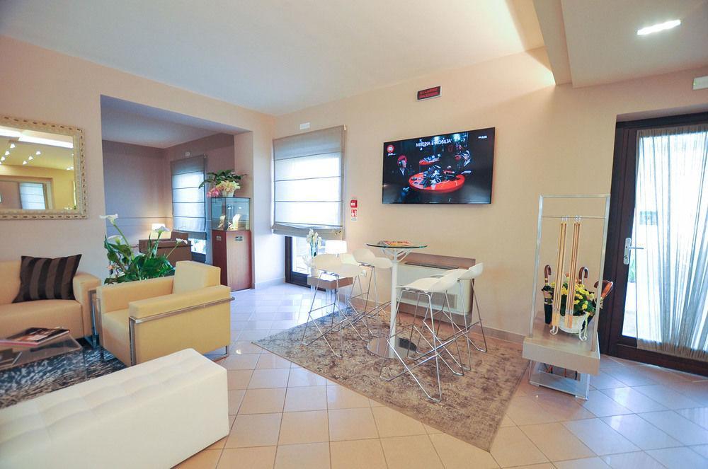 Vecchio Viola Hotel 3*